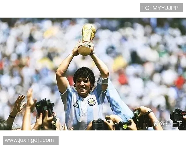 足球明星之子展现天赋球技引发媒体热议与球迷期待