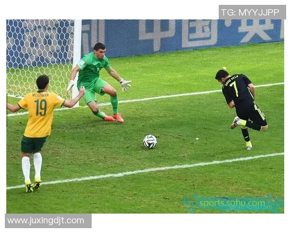 足球明星精彩进球集锦全景回顾让你重温经典瞬间 足球明星精彩进球集锦全景回顾让你重温经典瞬间