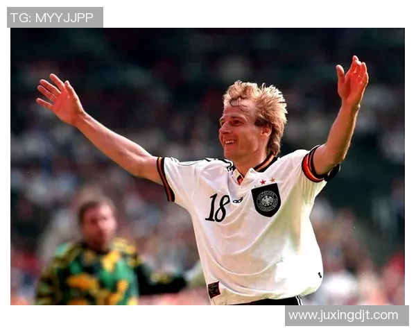 足球明星轰炸机的传奇之路与辉煌瞬间揭秘 足球明星轰炸机的传奇之路与辉煌瞬间揭秘