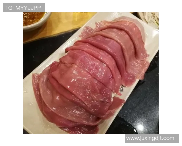 重庆篮球队包夹战术解析及其在比赛中的应用与影响 重庆篮球队包夹战术解析及其在比赛中的应用与影响